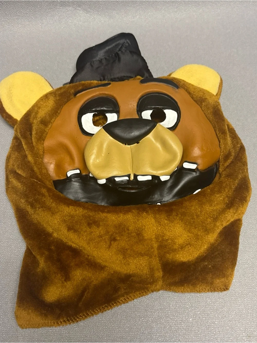 Five Nights at Freddy's Teen Standard Freddy Fazbear Costume: Top, Mask, Mitts